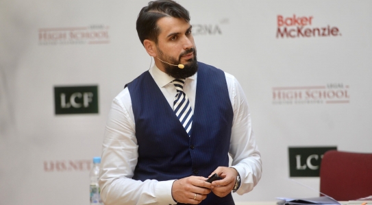 Oleg Malinevskiy spoke out to the students of special course "Innovations in Commercial Process" by Legal High School