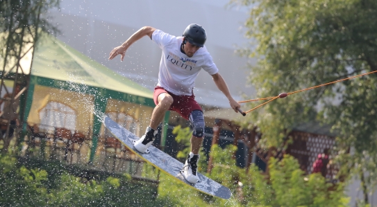 <span class="equity">EQUITY</span> виступила генеральним партнером Всеукраїнського чемпіонату з вейкбордінгу